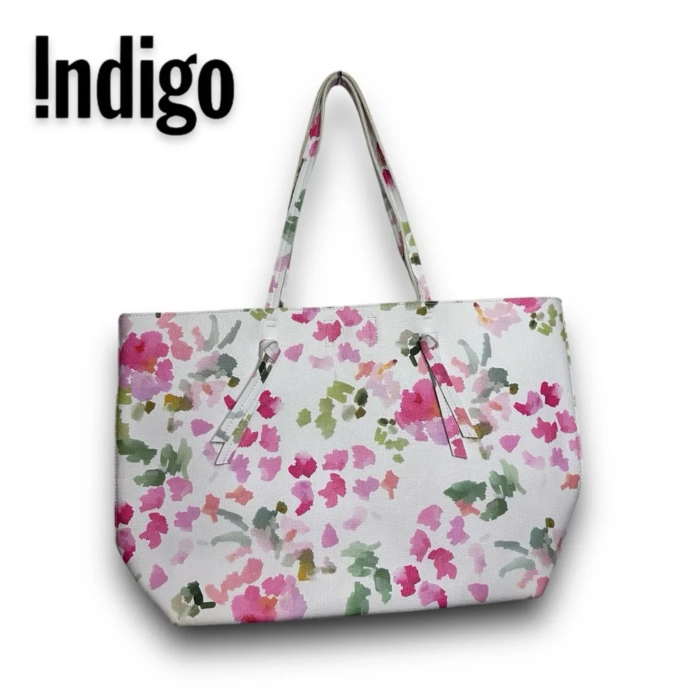 Indigo floral spacious Tote Bag 🌸✨ - Picture 1 of 6